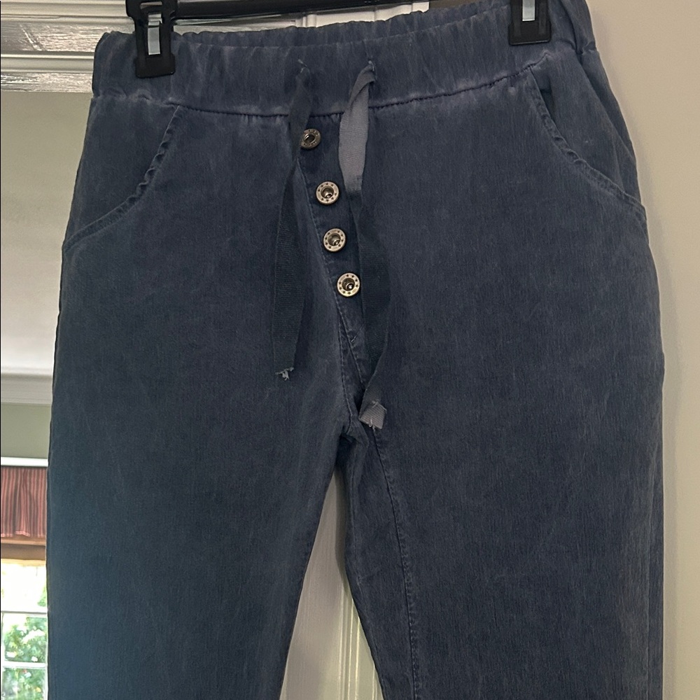 Bolufe Blue pull on spandex elastic waist  Pants. One size fits all.
